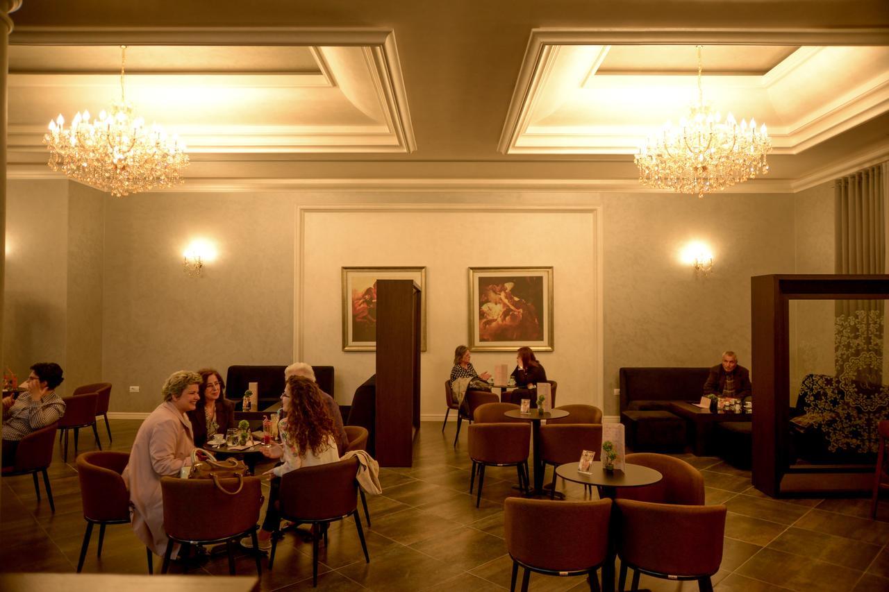 Hotel Vila Imperial Elbasan Dış mekan fotoğraf
